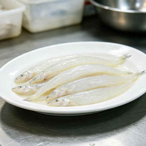Fresh Whole Silver Icefish Whitebait